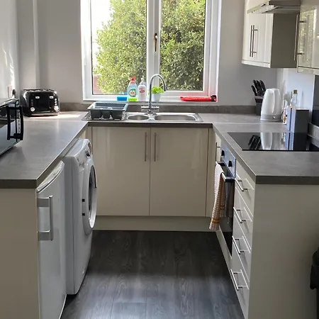 Quiet Ground Floor Apartment With Parking Morecambe Exterior photo